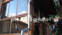 Остъкляване на Антре на къща